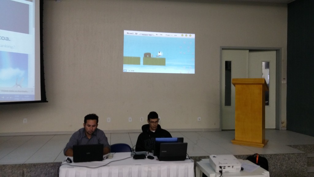 Propixel com o jogo Byte Family