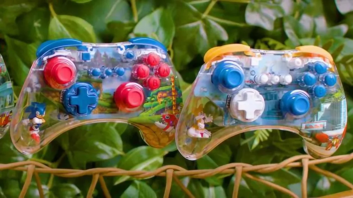 O lançamento de novos controles para o Nintendo Switch com temática Sonic the Hedgehog.