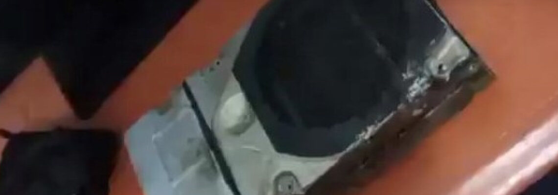 É incrível que o Xbox Series S tenha sobrevivido a um incêndio doméstico e ainda esteja funcionando no Oriente Médio.